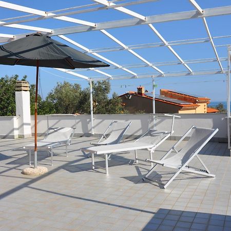 Villa Paolina Ceriale - app. 4 posti Esterno foto