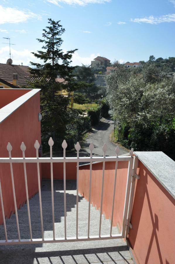 Villa Paolina Ceriale - app. 4 posti Esterno foto